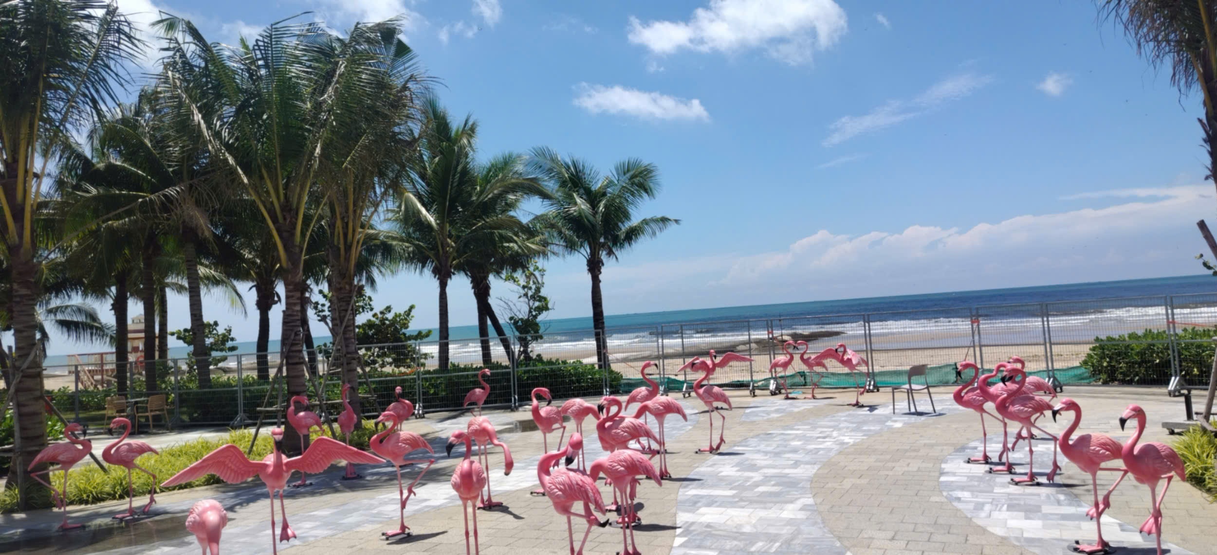 Longs Beach House Hồ Tràm